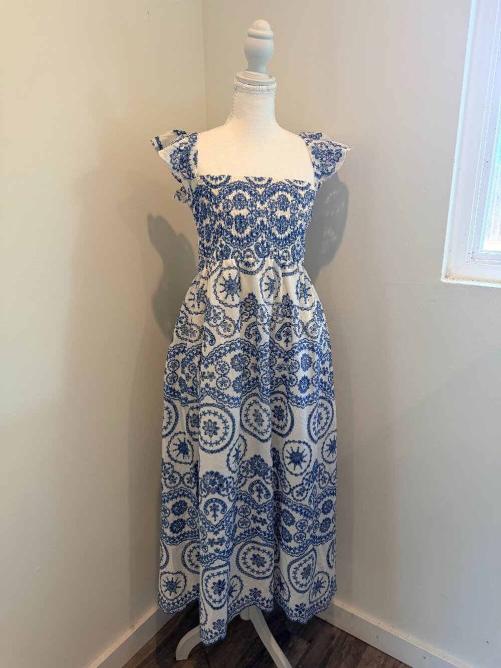 Sundayup Boho Embroidered Blue and White Maxi Dress Size L